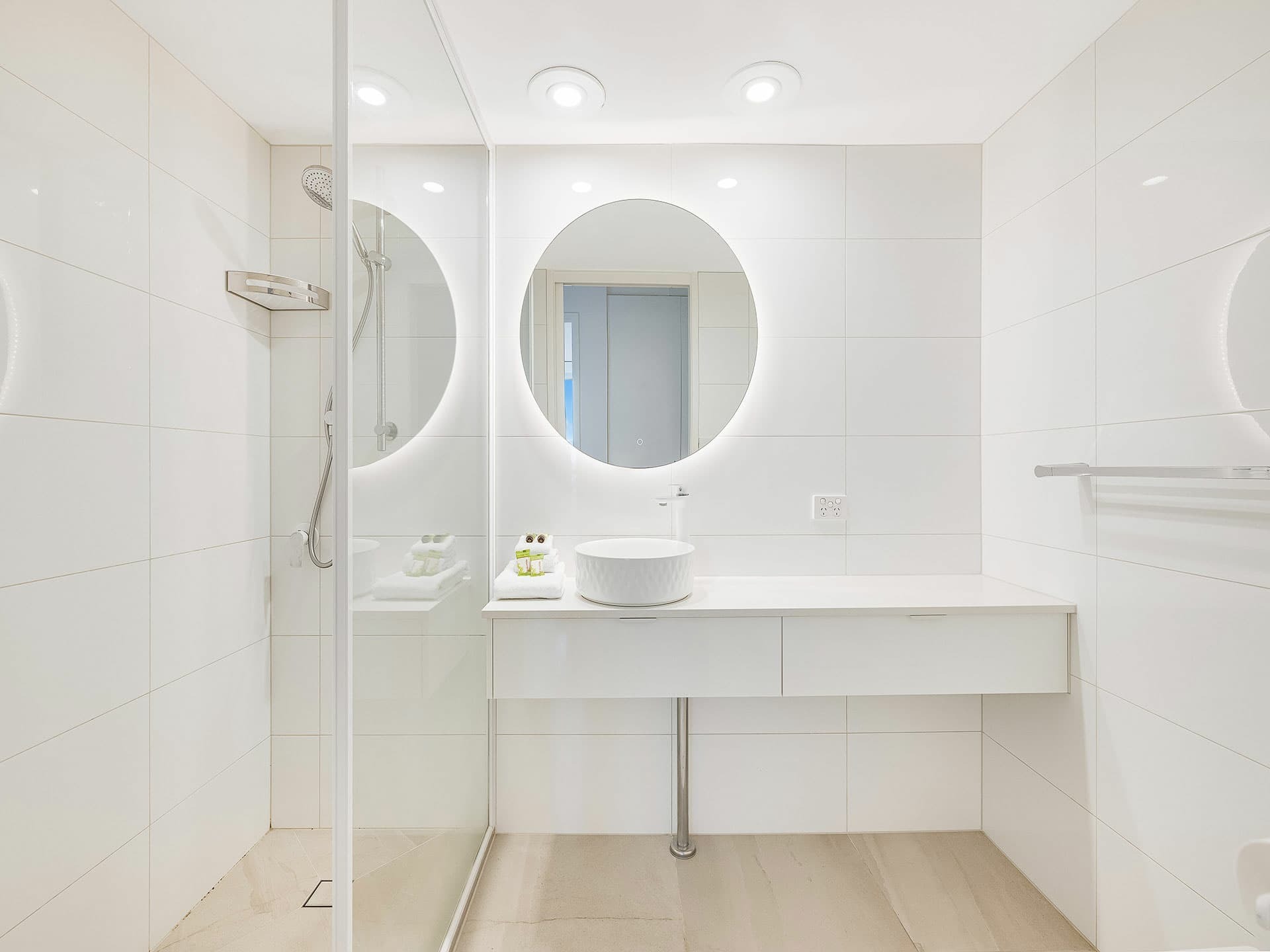 2 bedroom apartments 5