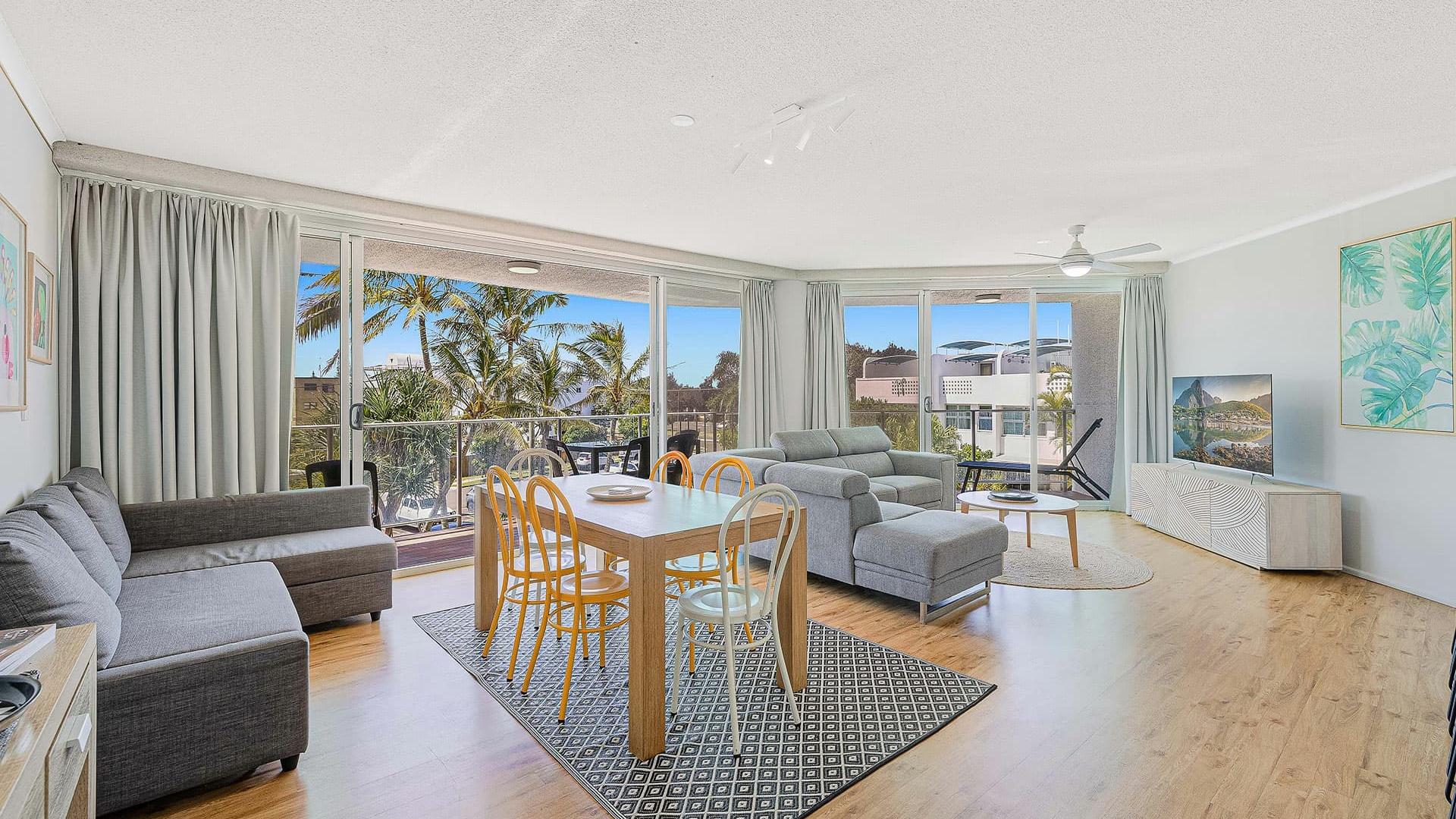 2 bedroom apartments 1